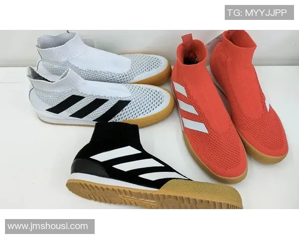 足球小衫的魅力与文化探讨如何成为球迷心中的时尚标志